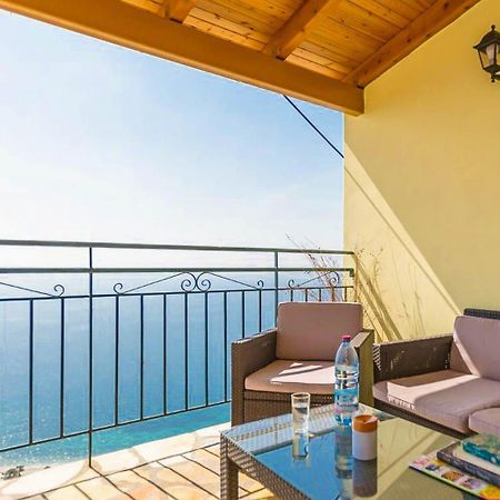 Villa Aris Gimari Exterior foto