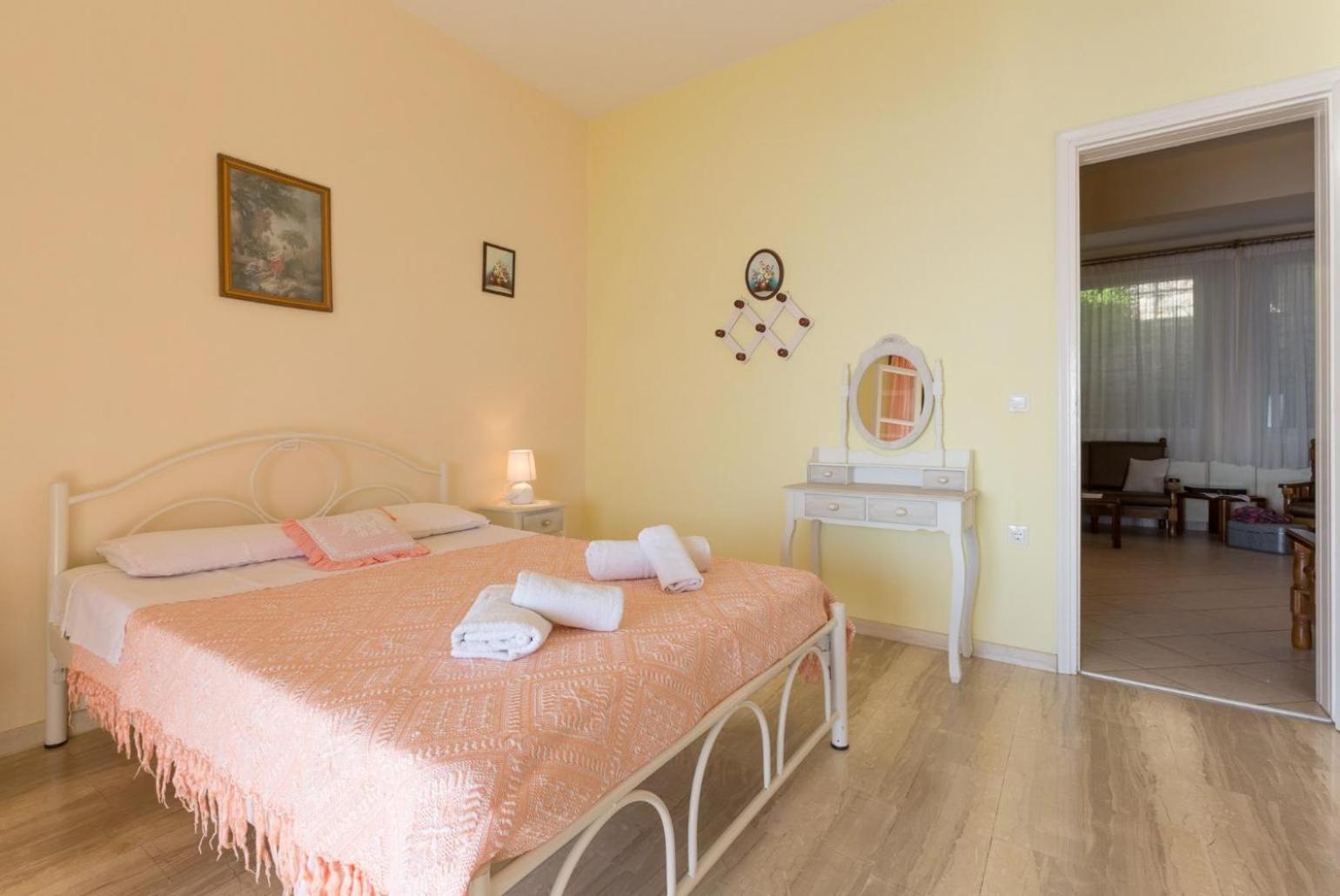 Villa Aris Gimari Exterior foto