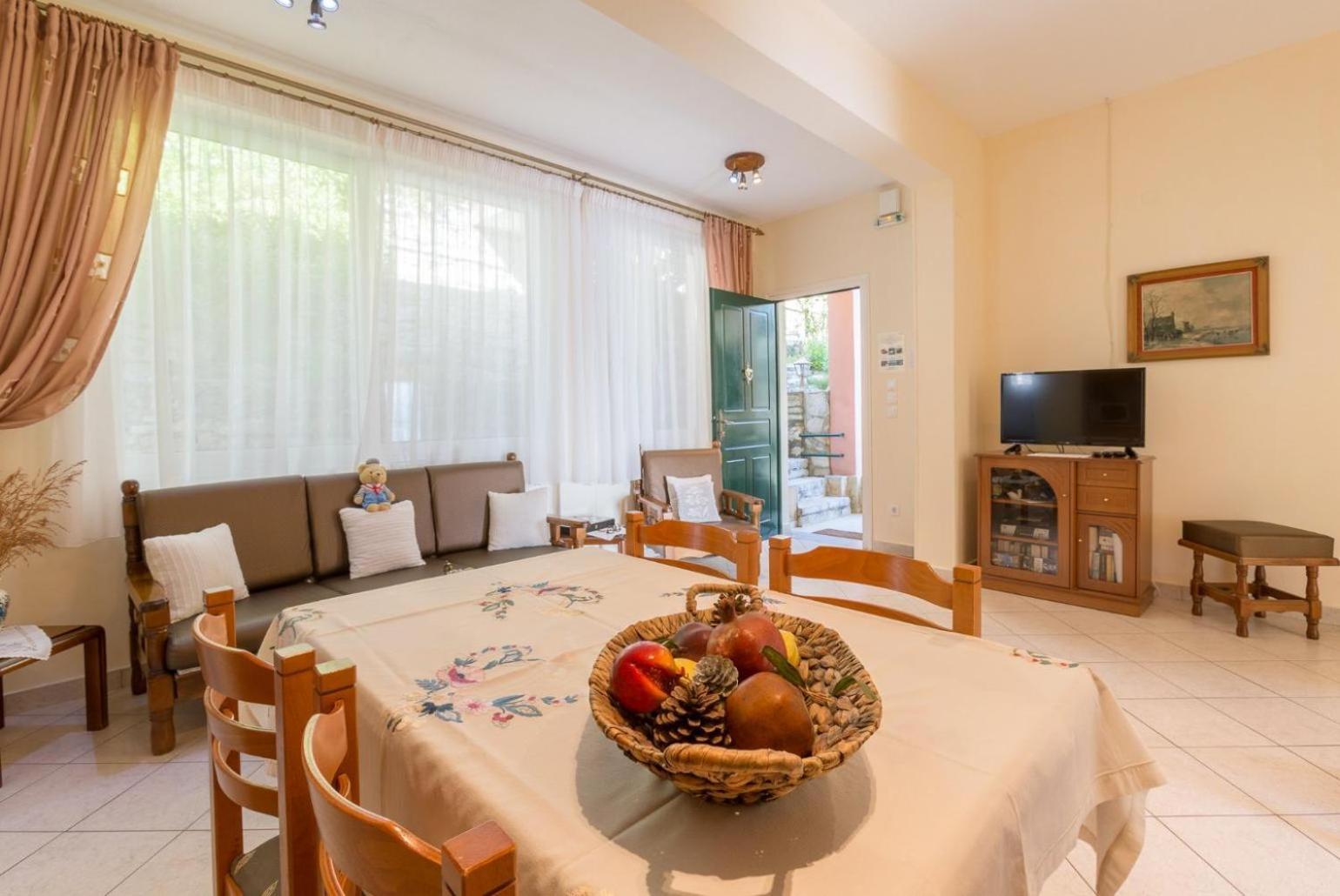 Villa Aris Gimari Exterior foto